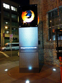 SF MozMonument nuitamment